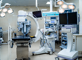 Hospital & Lab Equipment